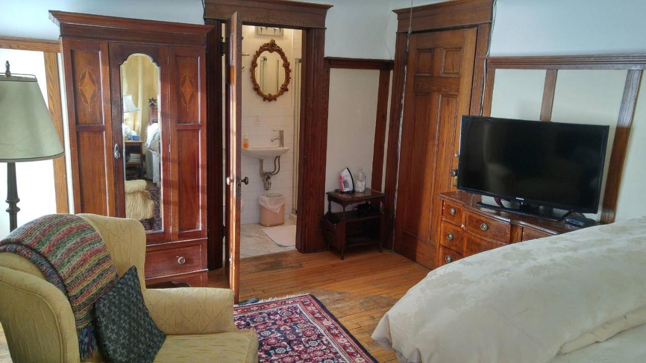 Ashbury House Bed & Breakfast Ottawa Bagian luar foto