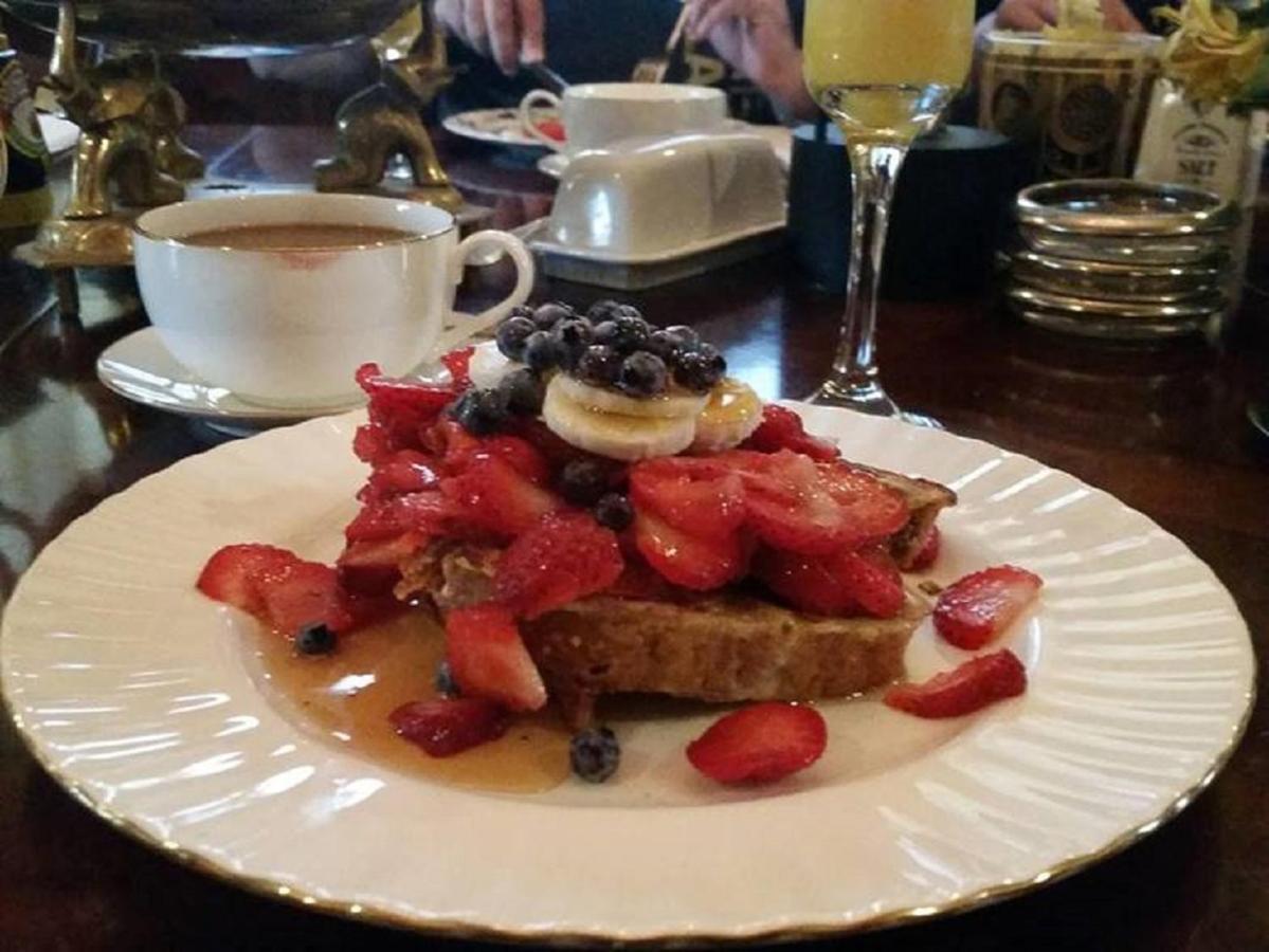 Ashbury House Bed & Breakfast Ottawa Bagian luar foto