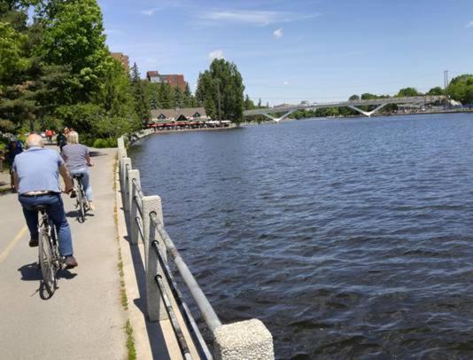 Ashbury House Bed & Breakfast Ottawa Bagian luar foto